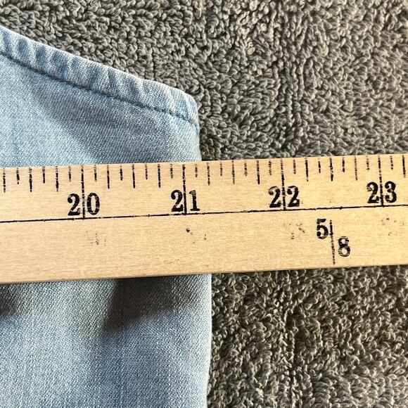 Gap Mini Dress Womens 20 Blue Denim Light Wash Babydoll‎ Smocked Sleeveless Boho - Picture 9 of 9